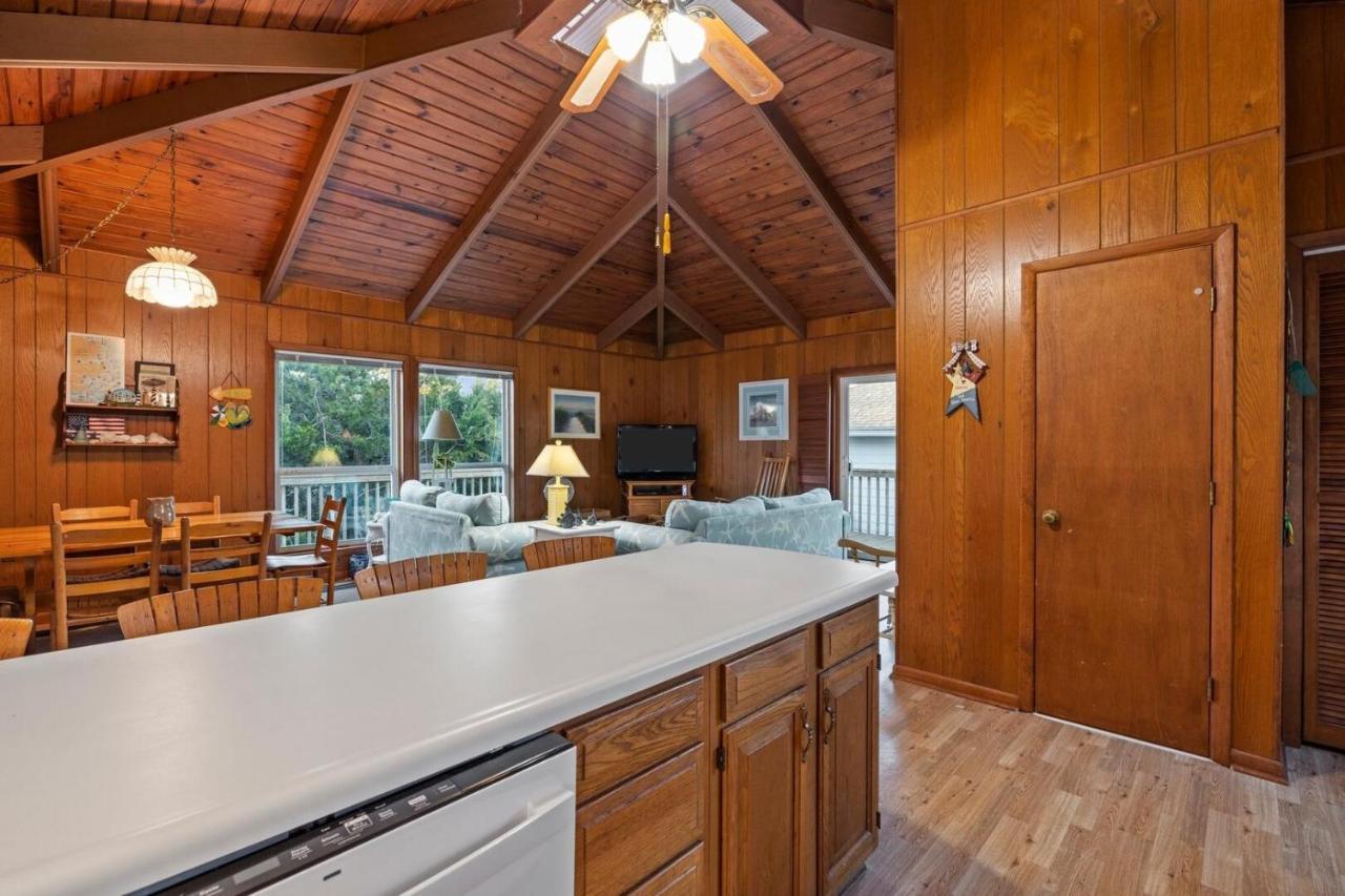 Dogwood Treehouse Home Pine Knoll Shores Exterior photo