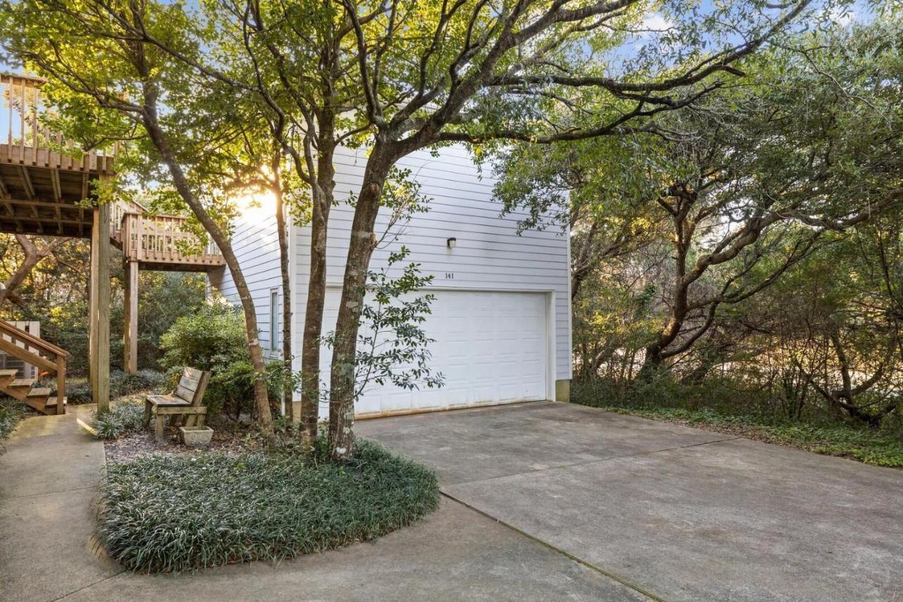 Dogwood Treehouse Home Pine Knoll Shores Exterior photo