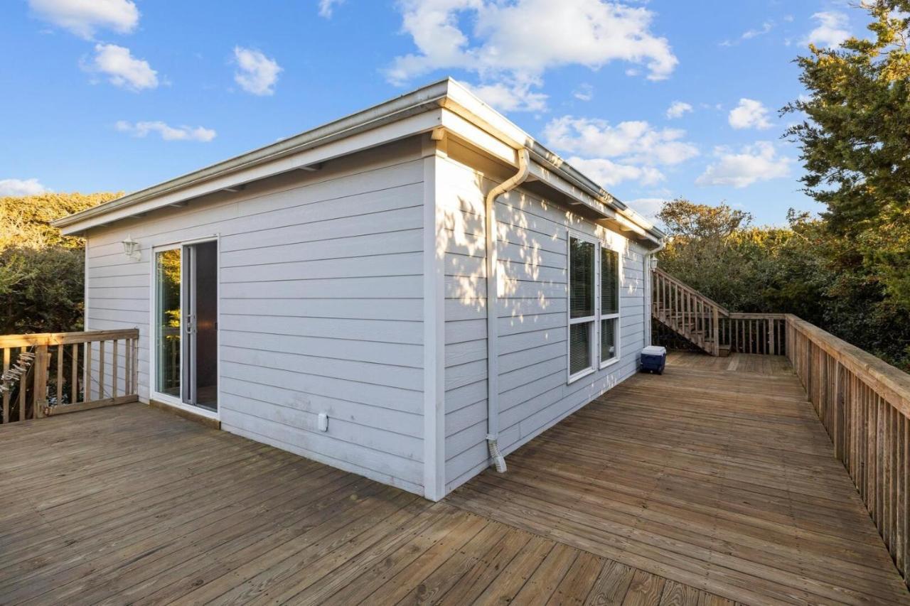 Dogwood Treehouse Home Pine Knoll Shores Exterior photo