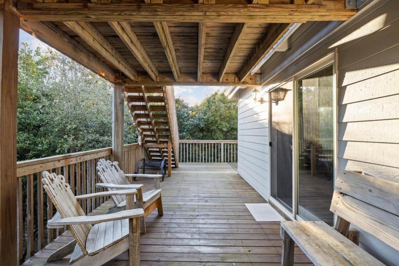 Dogwood Treehouse Home Pine Knoll Shores Exterior photo